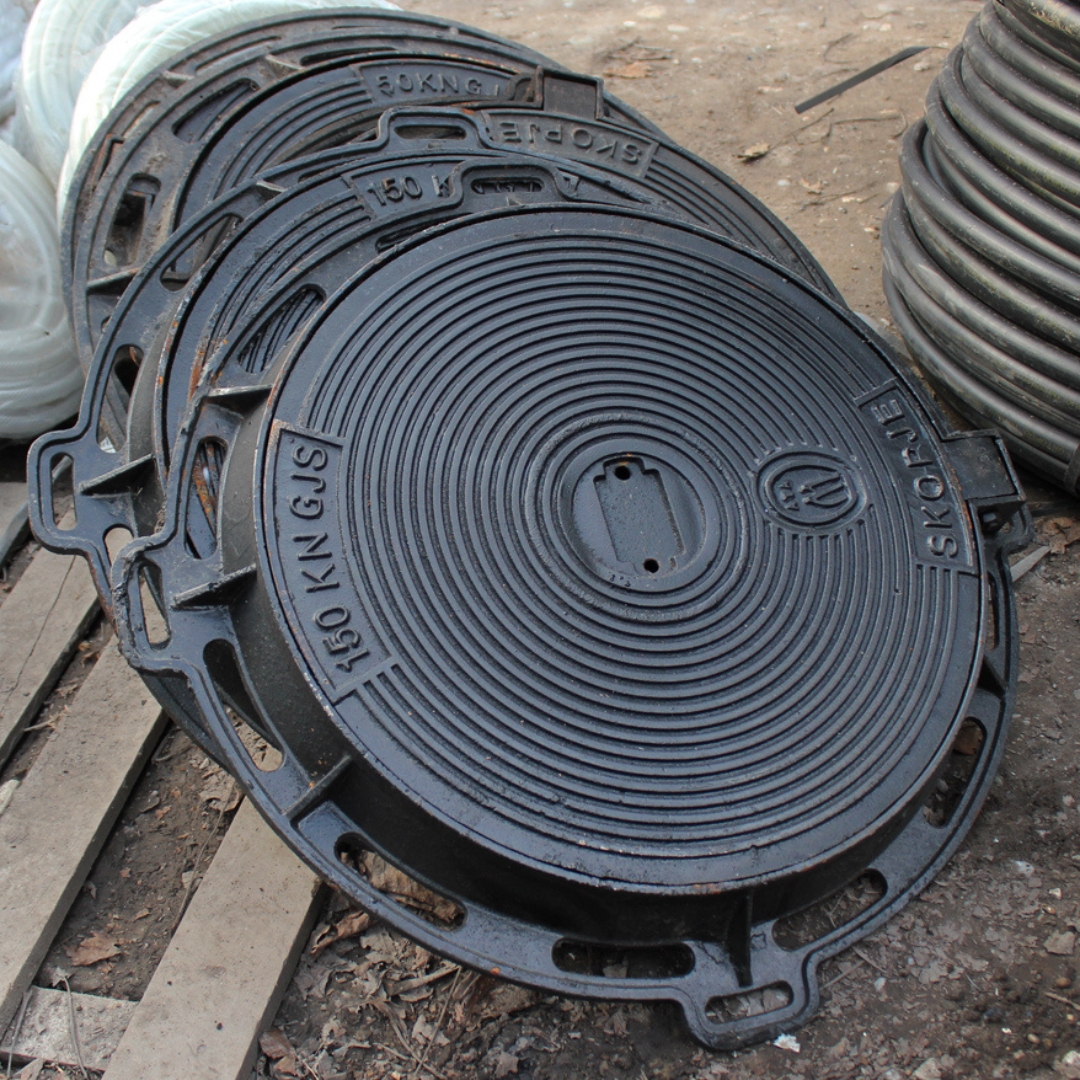 Метален капак